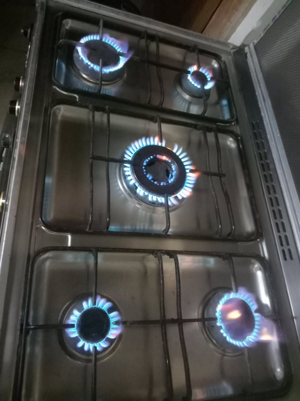 كريازي اخو الجديد ع الفحص ب١٦٠ قفل المكان حله *********** واتساب
