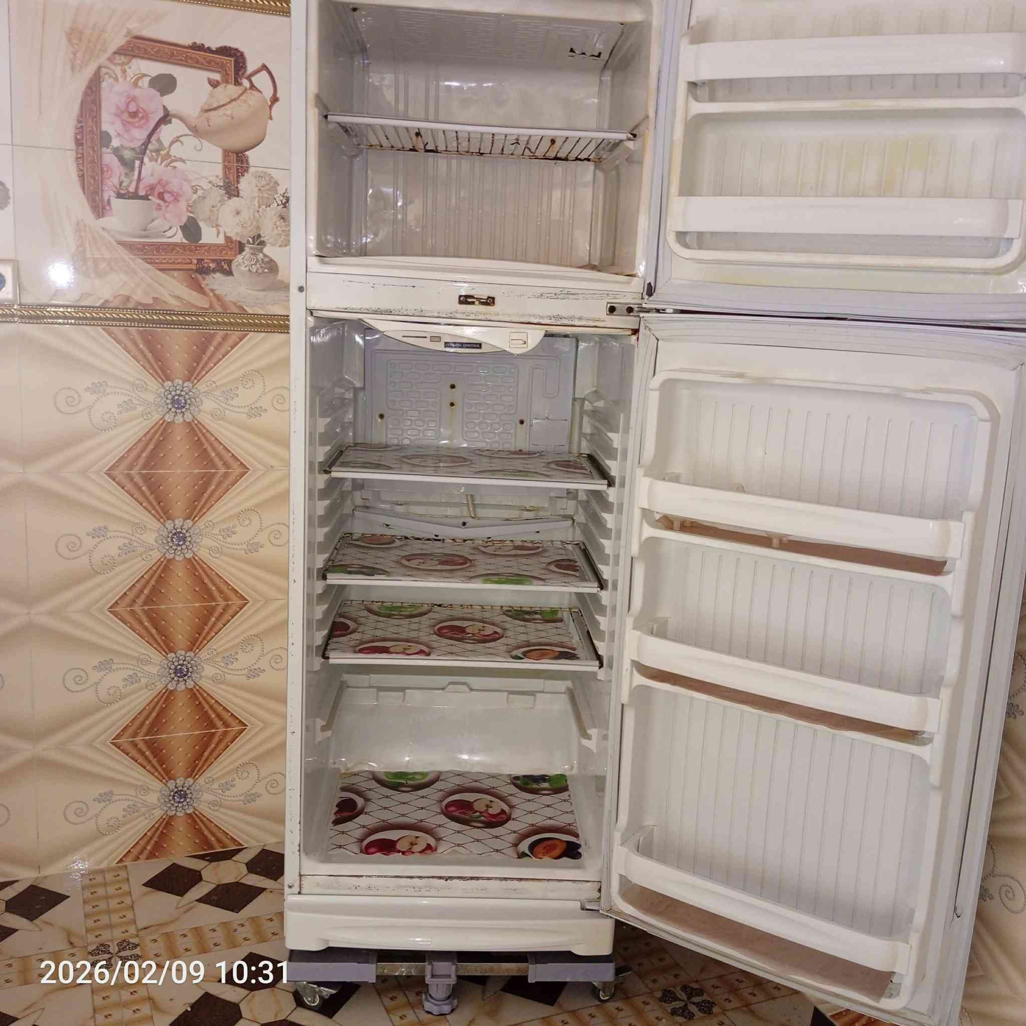 ثلاجه للبيع النظافه مثل ما واضحه بلصوره الحجم 16 السعر 125 وبيهه مجال قليل الشراي يجي خاص


**إذا كنت صاحب هذا الإعلان وتريد حذفه لأي سبب، رجاءا أرسل رسالة إلى الدعم الفني**