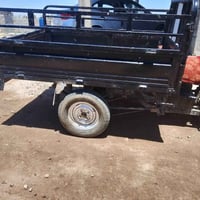 ستوته لبيع دايوان نضيفه سعره 700وبيه مجال رقم الهاتف 07861028561