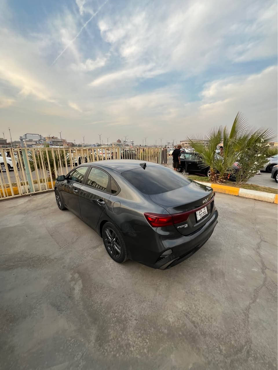 فورتي مديل 2024 وارد امريكي ، مواصفات رادار تحكم ستيرن كاربلاي مثبت سرعه فول مواصفات ما عده الفتحه بيهة صبغ جاملغ وبنيد فقط رقم بصرة باسمي السيارة حرة
السعر : 165
للتواصل : *********** البصرة, العراق
