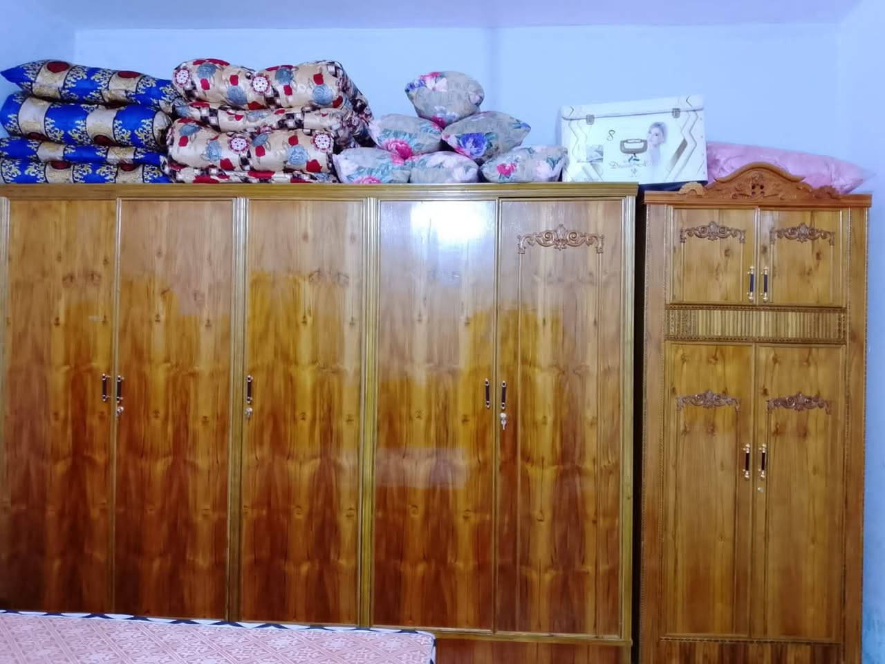 سلام عليكم غرفه جديده ما مستخدمه ولا يوم فقط نصب سعره 850مكاني بابل ***********
