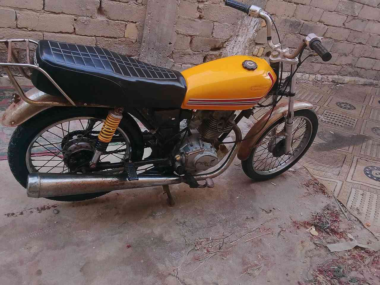 للبيع ايراني ادوات ادوات كلك مكاني المدينه بني منصور دراجه حلوه نضيفه سعر350رقم***********
