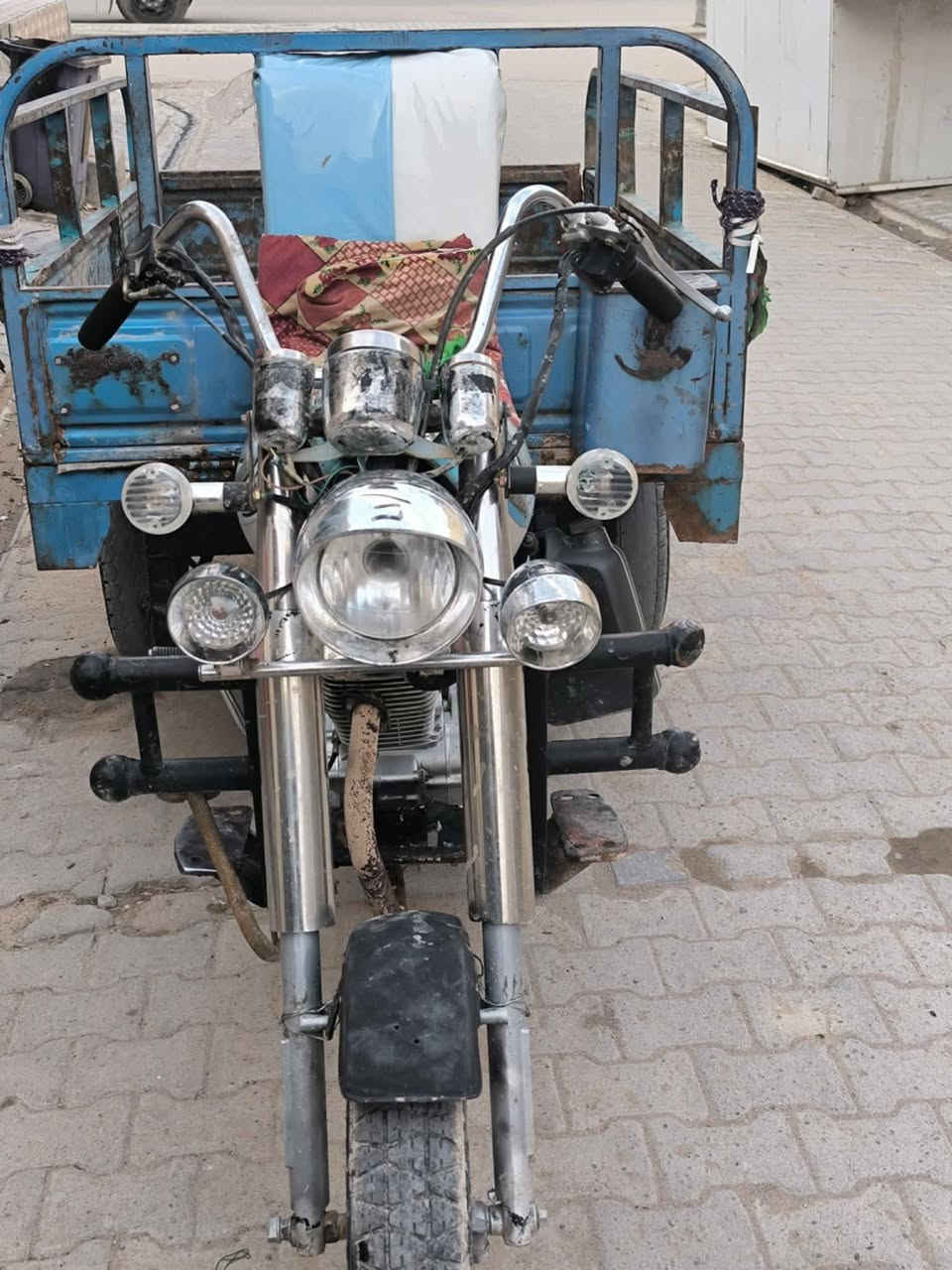 سلام عليكم شباب 2007لبيع شاصي كفاله عامه ركبه علوضع لبلاد الدراجه مكفوله من كلشي الدراجه كله بلادي لمكان نجف كوفه لمو شراي لا يتعبني بله زحمه اني مكلف بل نشر وبيهه راعي(السعر) خاص الرقم راعيه ***********
