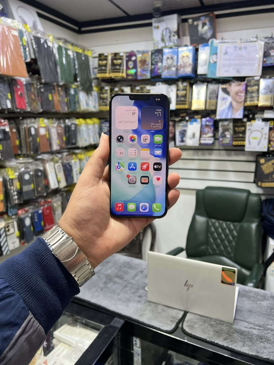 للبيع فقط
13 برو ماكس 

جهاز نظيف وشرط ما مفتوح وحاسبة نورمال بدون غراض 

ذاكرة 128

بطارية 94‎%‎

تك سيم 

نموذج M

شراي تعال خاص او اتصل 

***********

***********

سعرو 620
