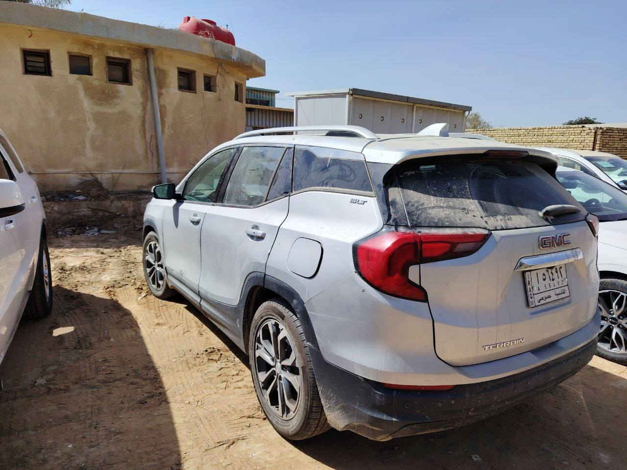 السلام عليكم
جي ام سي تيرين
٢٠١٩
رقم قادسية مداور بنفس اليوم
وارد بيها بنيد مصبوغ
والصندوك
السعر ١٢٠ وبيها مجال
ملاحظة السيارة بيها نواقص
الدعامية الامامية موجودة وياها
***********
