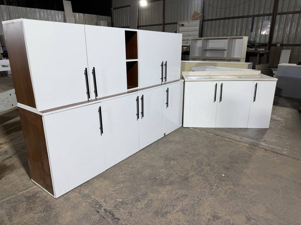 للبيع كاونترات خشب تركي 
السعر 265 الف


**إذا كنت صاحب هذا الإعلان وتريد حذفه لأي سبب، رجاءا أرسل رسالة إلى الدعم الفني**