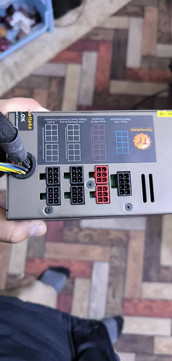 السلام عليكم
باور سبلاي ماركة thermaltake
600W pure power
مستخدم شغال شرط الفحص
السعر 50
يوجد توصيل لجميع المحافظات ب3


**إذا كنت صاحب هذا الإعلان وتريد حذفه لأي سبب، رجاءا أرسل رسالة إلى الدعم الفني**