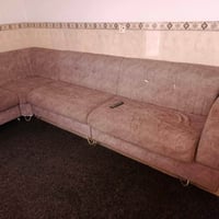 ركن حرف L • ٨ نفرات • كرسي ابو التاج