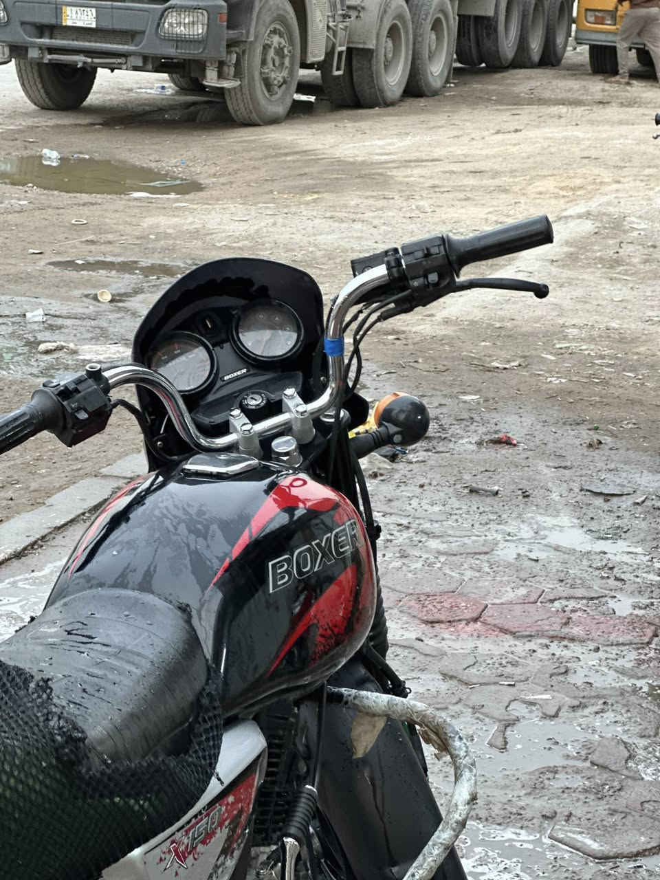 يا الله سلام وعليكم بوسكر 23 برغي ممفتوح دراجه جديده شكد متتوقعون اي نقص مابيه كلهة شغاله كلهة بلاديه شركه تايرات بلاديه بدون رقم اوراق اصويله مكفوله الدراجه من كلشي اوراق مكينه شاصي كلهة مكفوله *********** 📍بغداد الدوره مليونين 300 وبيه مجال
