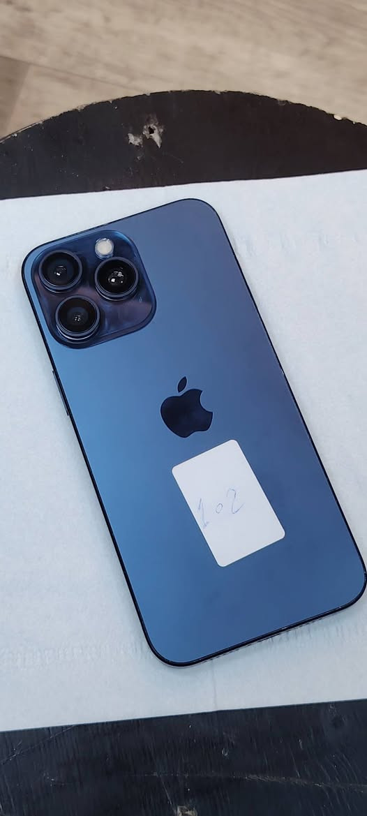 السلام عليكم

ايفون 15 برو ماكس 

ماستر نموذج M 

ذاكرة / 256

بطاريه / 90

الجهاز / مكفول عل فحص 

لون / نيلي

المكان / بغداد الدورة

***********

السعر / 980
