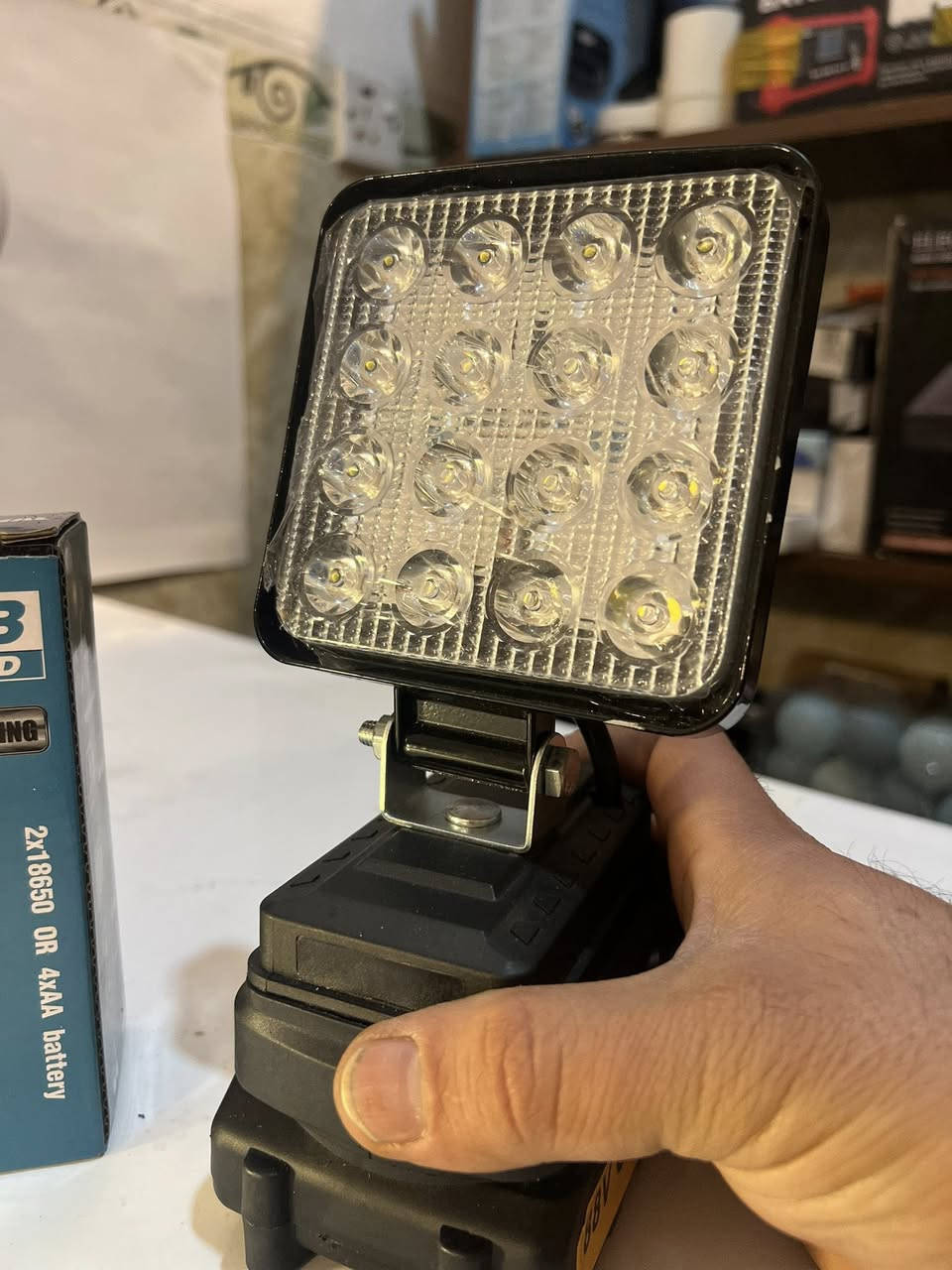 انارات شحن اي قطعه تريده رح يجيك سعره بلتعليقات


**إذا كنت صاحب هذا الإعلان وتريد حذفه لأي سبب، رجاءا أرسل رسالة إلى الدعم الفني**