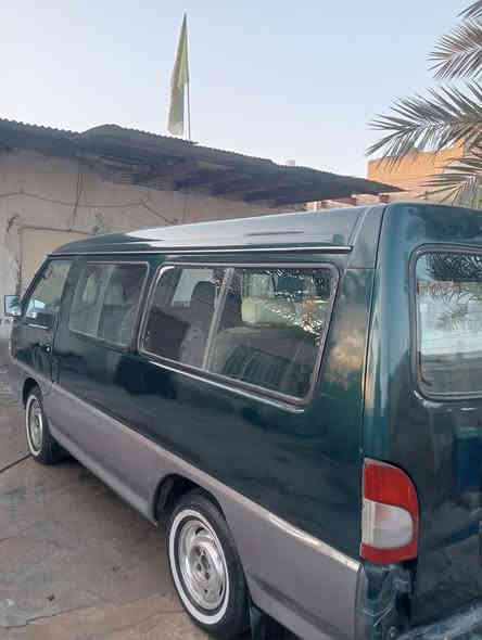 السلام عليكم سيارة هونداي بزون موديل ٩٥ محرك كاز ابلادي حصة كاز السنوية بسمي رقم الماني ديالى نهاية سنة ٢٧ يلة تنتهي تريد وكالة أتريد تحويل مكان السيارة بغداد السعر٦٠ وبيهة مجال قليل وهذا رقمي ***********
