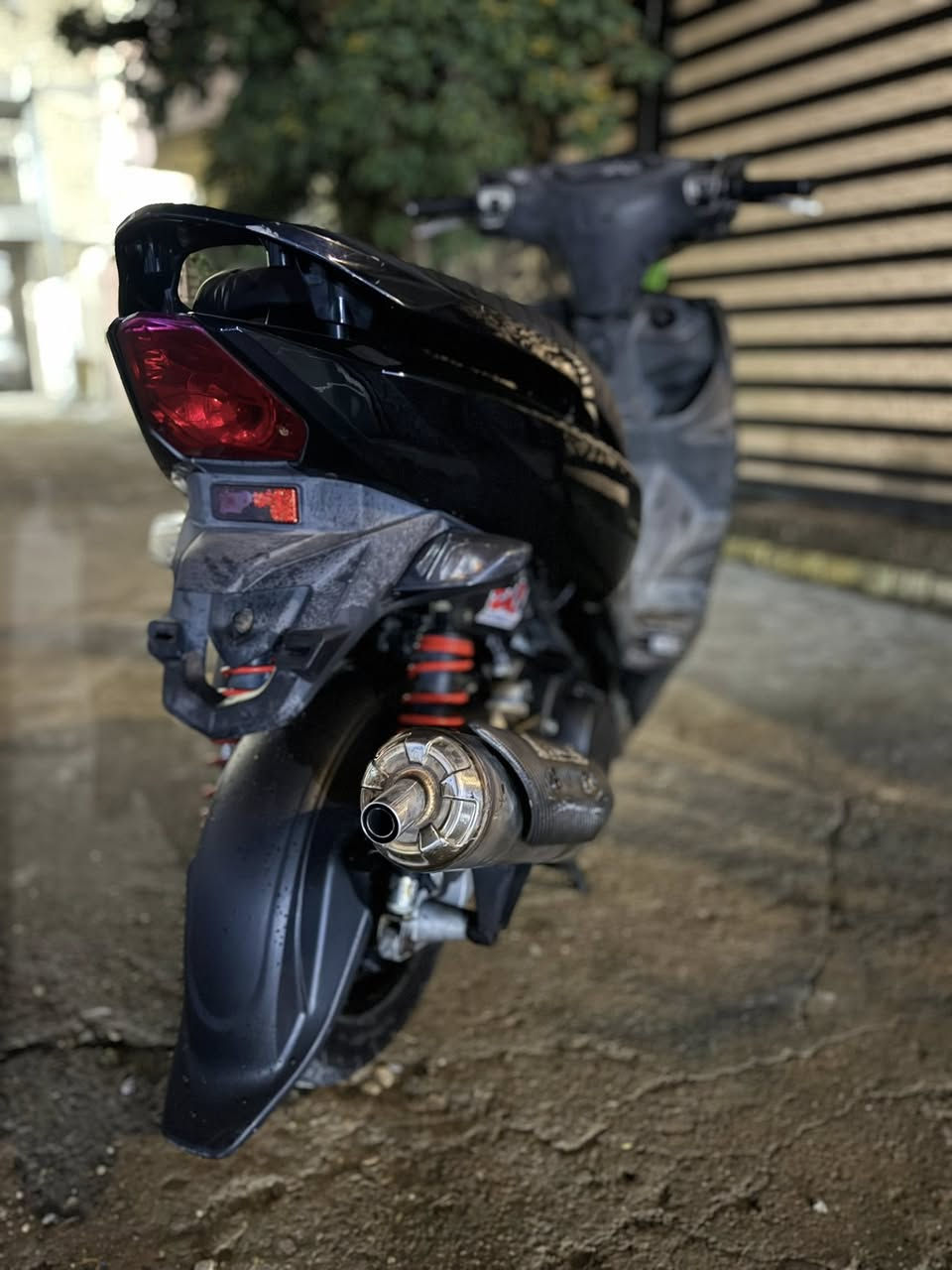 سلام عليكم للبيع جيتار 63
بيهة كور HER2 
صدر امامي وفج رياضي 
جويتر رياضي نوزل٨ زروف 
بيهة سلف رياضي 
ويل أمامي وخلفي مشيف اصلي 
بيهة قطره وفراك رياضي 
بيهة يدات رياضي بيهة شلعه ومعدل هاون الدراجه 
نكره بكل وكت كلشي معوزهة دراجه كبل للشارع 
مكاني ب شعب رقم ***********
