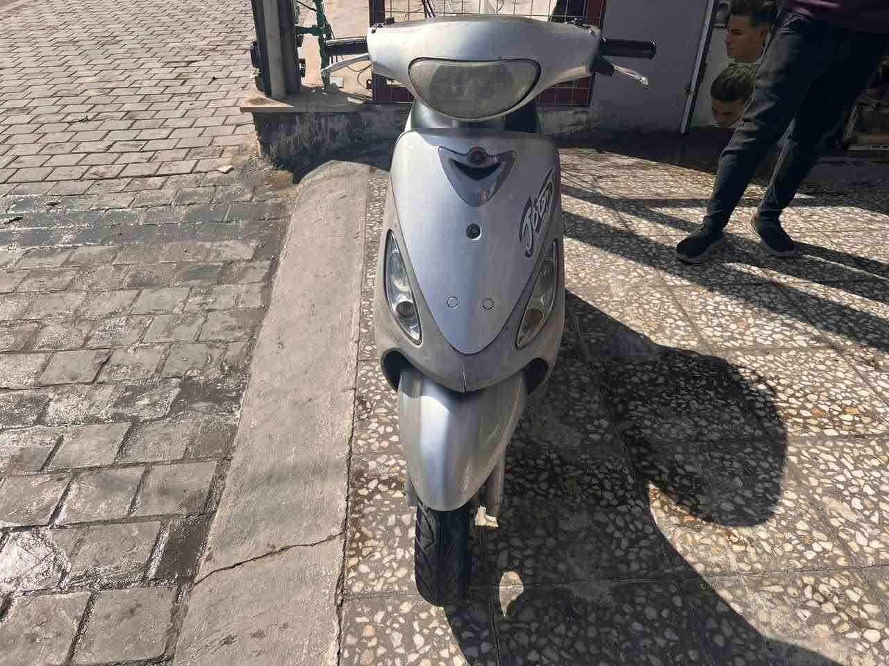 ماكس  جاهزه من كل النواحي ما بيه نقص برغي جان بوشه 55 رجعته بلاديه 
المكان :الأمين الثانيه
السعر :450
للأتصال :***********
