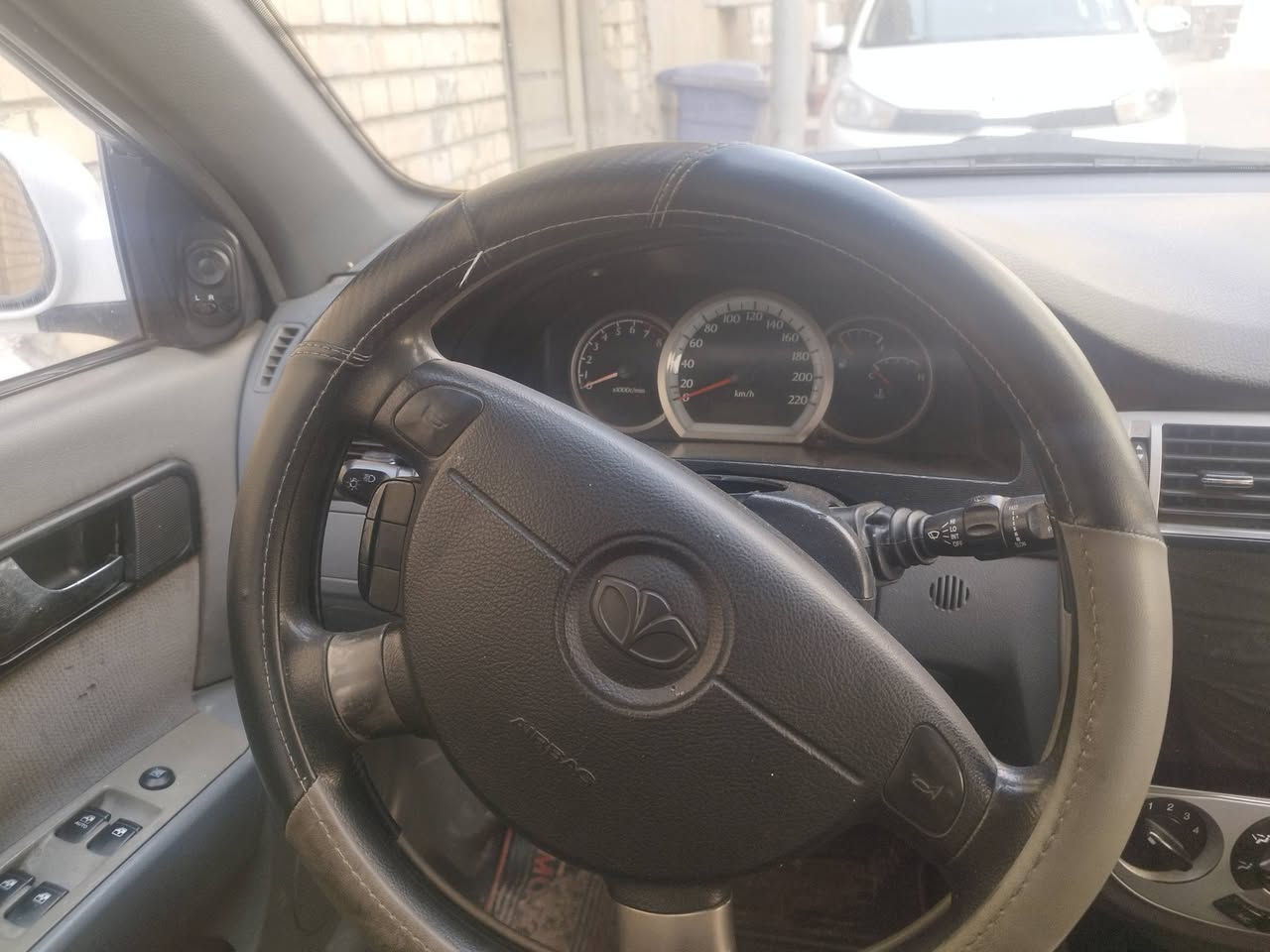 سلام عليكم اوبتره شركه العامه للسيارات الجاملغ ودوسه بيه صبغ ماشيه 170 تخم تاير صدر مكفوله سعره 71 قفله للاستفسار ***********
