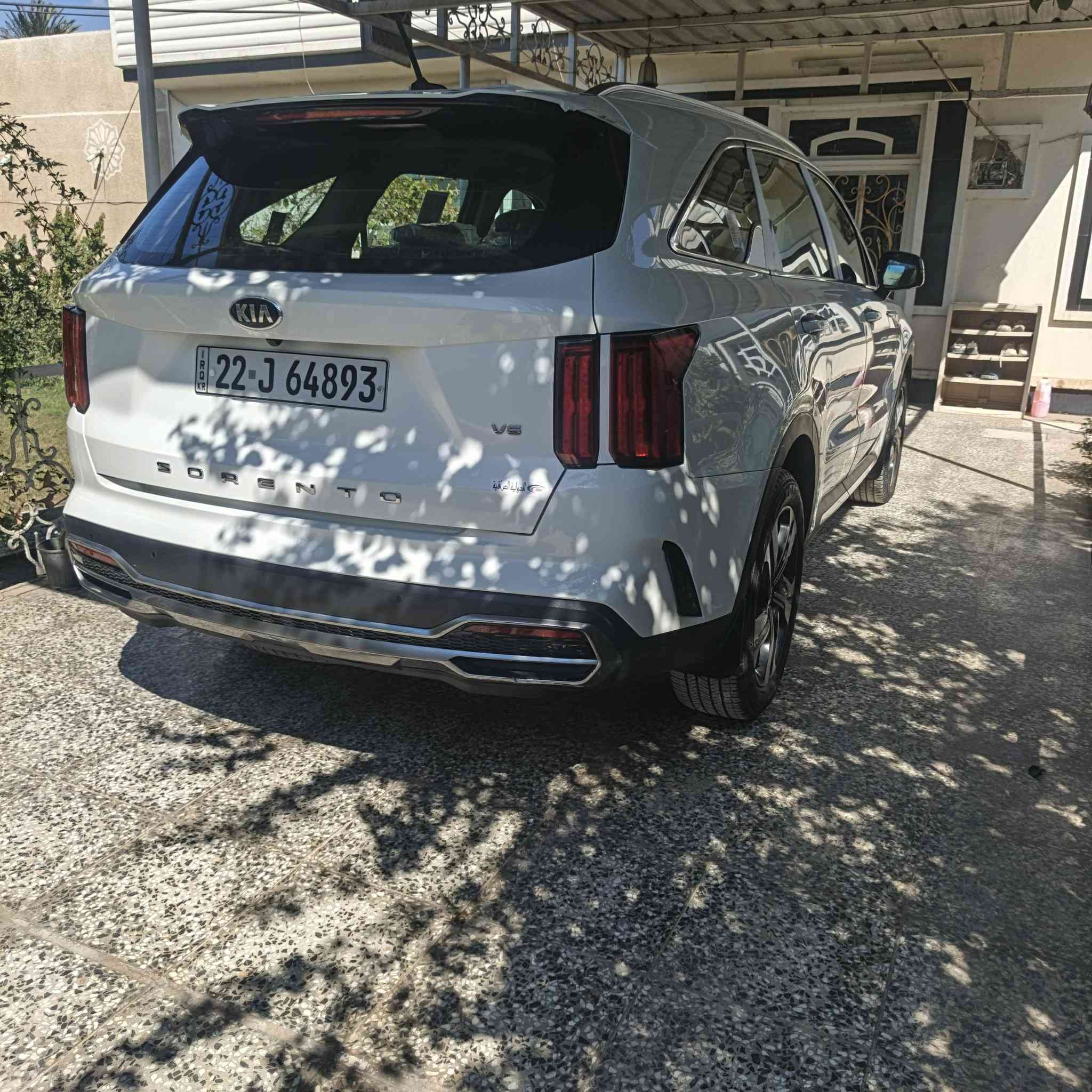 السلام عليكم سورنتو خليجي محرك سته فول مواصفات بنو راما كشن حار بارد كير ماوس معروفة مواصفات الفول بيها باب خلفي امبدل وكاله ودعاميه اماميه مصبوغه السعر ٢٥٧ العنوان بغداد التاجيات للاستفسار ***********
