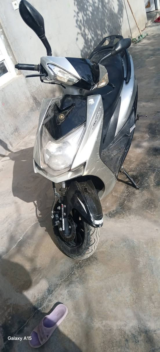 دراجة ماكس موديل ٢٠٢٣ شغالة محرك لاصرف لادخان دراجة حلوة نص هندر تشتغل والسلف الدشلي الي يربط السلف بالراجز مموجود كهربائيات كلها شغالة السعر ٢٥٠
ديالى السعدية للإستفسار على هذا الرقم ***********
