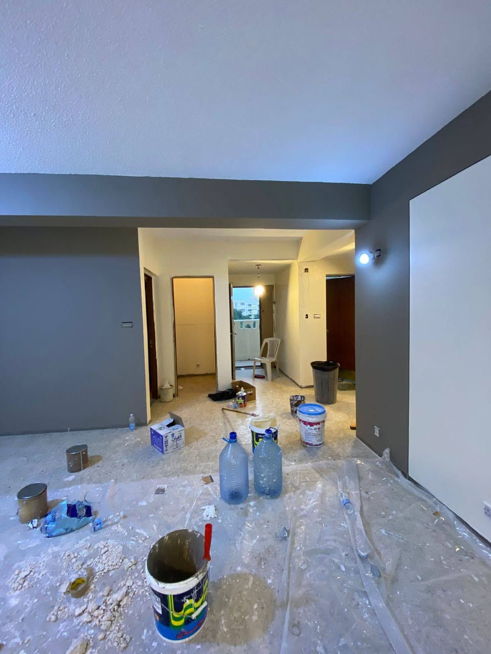 سلام عليكم صباغ ديكورات منازل شغل درجه اولى كافت نواع الصبغ شغل تسليم مهندس ولتزام بلعمل تصال ***********
