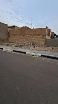 العطيشي حي الشرطه • ١٨٠م • طابو زاوية ٣شوارع