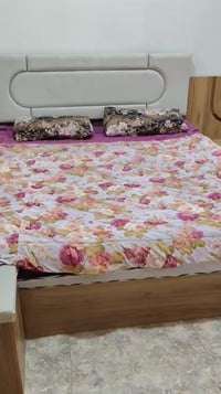 للبيع غرفة نوم وكاونتر نظيفات جدا بسعر مناسب في منطقة  بغداد الجديدة ش...