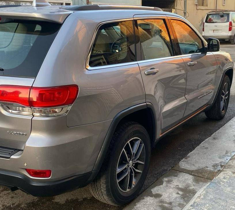 جيب
لاريدو خليجي مويل 2018 رقم اربيل
ماشيه 80  الف. ميل
مواصفات لاريدو معروفه   
 بروجكتر بلادي 
تشغيل عن بعد السياره 
شاشه بلادي
تحكم ستيرن 
حساس امامي وخلفي
بريك ذاتي 

بيهه بارد باب السايق مأشر بالصورة 
سياره مابيها قطرة صبغ 
مكينه وكير مكفولات 
السعر 260
للتواصل  ***********
مامتواجد ع الفيس
