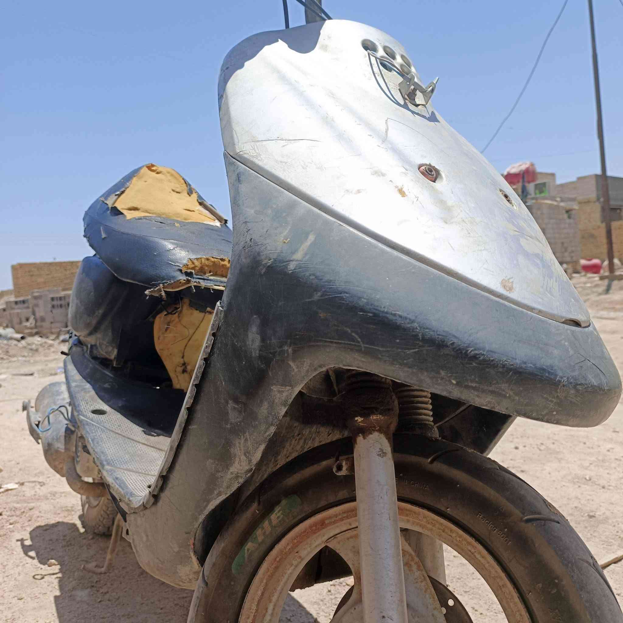 سلام عليكم درجه بيجي 5زروف درجه الجديد بيه كابريتر قبل يوم شديته  مكينه زينه بس عطله بصيط عطله تختك ماعرف ليش ابيعه كومه حديد او ابيع الك شغاله مكاني سوق الشيوخ العكيكه وسعره، 100


**إذا كنت صاحب هذا الإعلان وتريد حذفه لأي سبب، رجاءا أرسل رسالة إلى الدعم الفني**