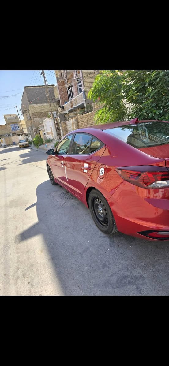 سلام عليكم النترا2019وارد امريكي حادث بصور
وبيها صبغ بين بابين مال سايق 

السعر ١٢٧وبيها مجال 
العنوان بغداد الشماعيه
***********
