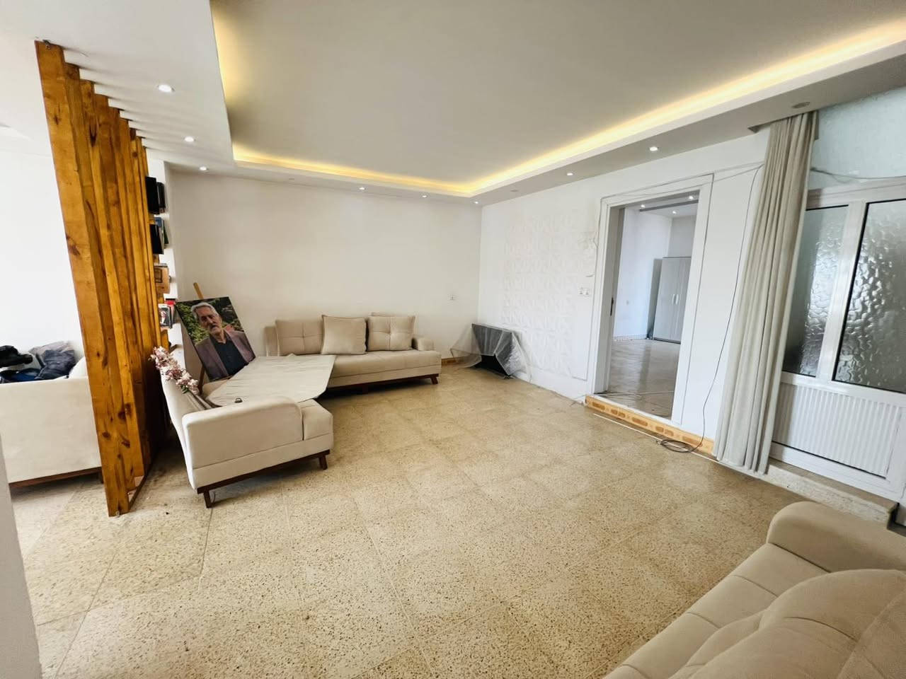 خانوو بو فرۆشتن | بيت للبيع

 📢 خانوو بو فرۆشتن لە [ فەرمانبەران ]
‌✅ ڕووبه‌ر [ 200م ] - 
✅ 4نوستن.
✅مخزن.
✅ 2مشته مه لات.
✅مطبخ.
✅بالكون.
✅هول وميوان.
✅مغربى.
🔻 بۆ زانينى نرخ ژماره1 له كومينت بنوسه
بو زانيارى زياتر⬇️
***********
***********

📢 بیت للبيع في [ فرمانبران ]
✅ مساحة [ 200م ] 
✅4غرف نوم.
✅2صحيات.
✅مخزن.
✅2مطبخ.
✅مغربي.
✅بالكون.
✅استقبال وهول.
🔻 لمعرفة السعر اكتب رقم1 في التعليقات 
للاستفسار اكثر الاتصال على الارقام التاليه⬇️
***********
***********
