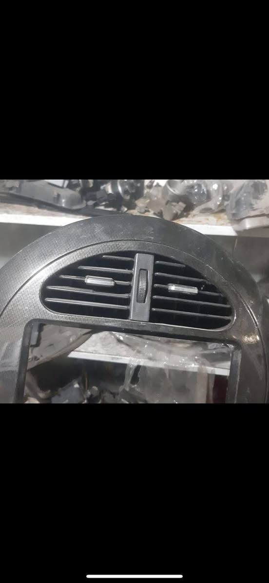 سلام عليكم تفصيخ باندا مكان كركوك مع توصيل. ***********.   ***********
