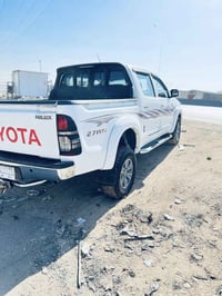 هايلكس • فور ويل • اوتوماتيك