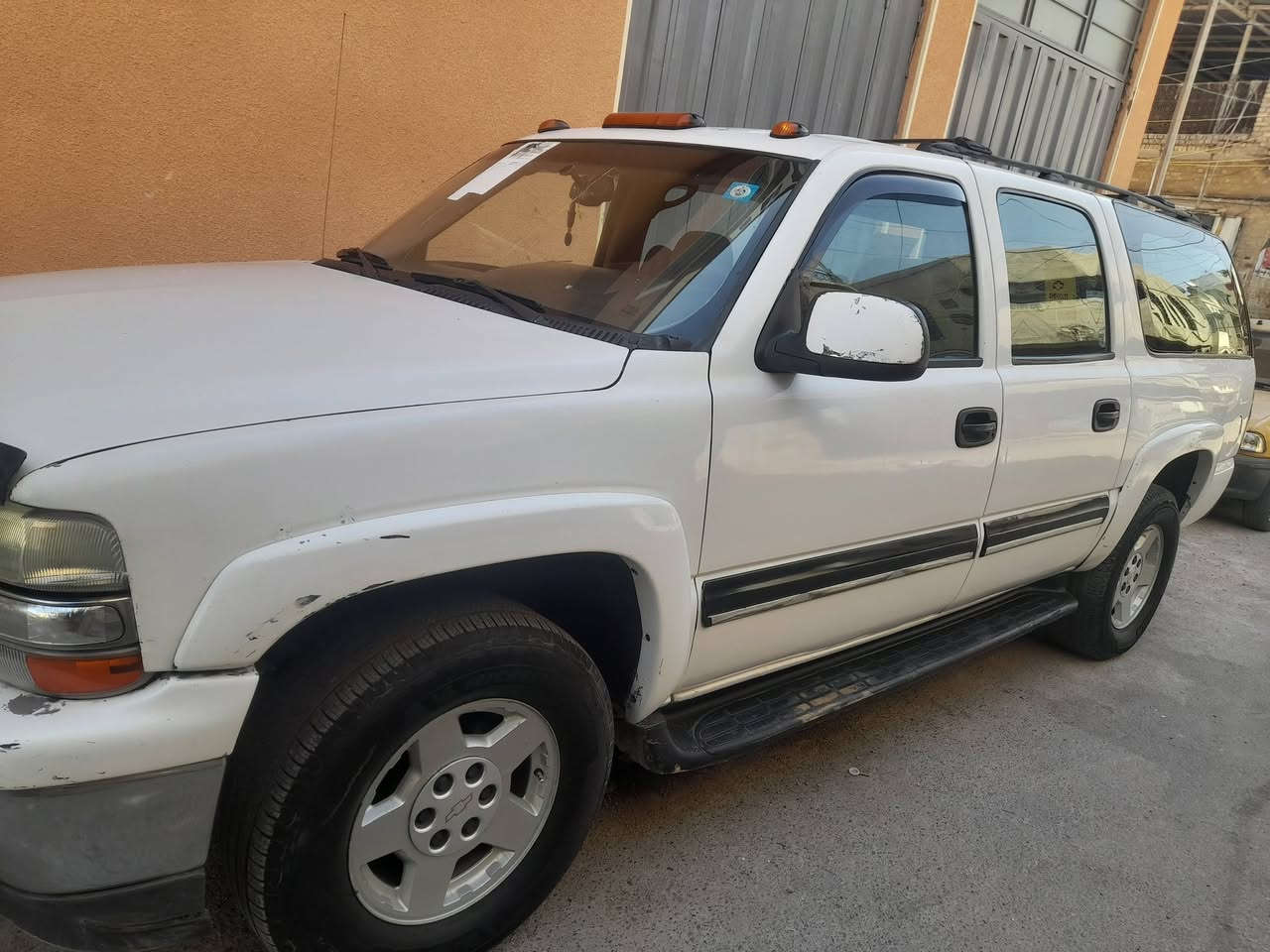 سلام عليكم  جمسي سوبر مان موديل ٢٠٠٦  شرط التحويل مكفوله من الكص او نقل جثه بيها خط علاوي موصل مكفول 
المحرك ٥٣٠٠ وال الكير ٧٠٠  تبريد ثلج مع  السويج  تخم تاير نضيف  (السعر ٧٥) وبيها مجال حك الجيه مكان بغداد  غير متواجد على الفيس (***********)
