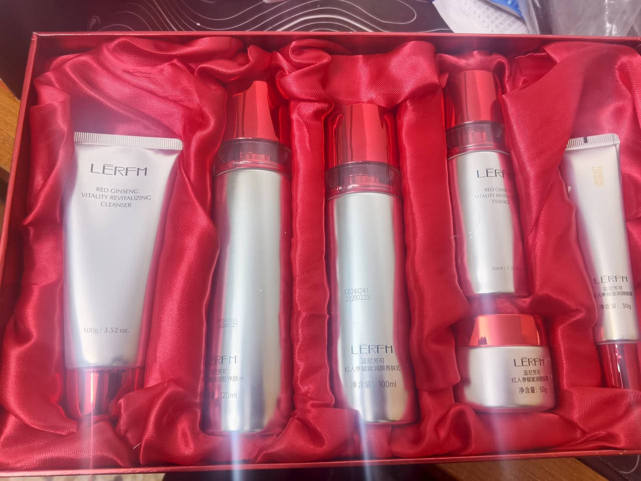 بكجات عنايه سعر البكج ب 15


**إذا كنت صاحب هذا الإعلان وتريد حذفه لأي سبب، رجاءا أرسل رسالة إلى الدعم الفني**