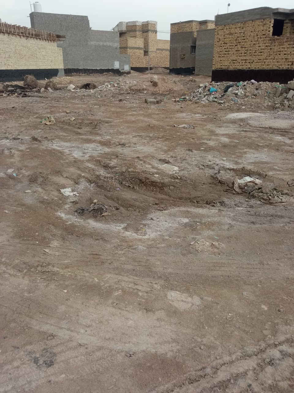 السلام عليكم قطعه للبيع موقع محيزم شارع 80 شارع العلويه شريفه ع الرابط بين شارع 80 وشارع 100 مقابل المدارس فرع ابو الدجاج مساحه 200 متر واجه 9 نزال 22 طابو زراعي سند 25 خدمات كامله منطقه متكاملت البناء شارع 10 متر سعره مناسب 

الاستفسار.   ***********
