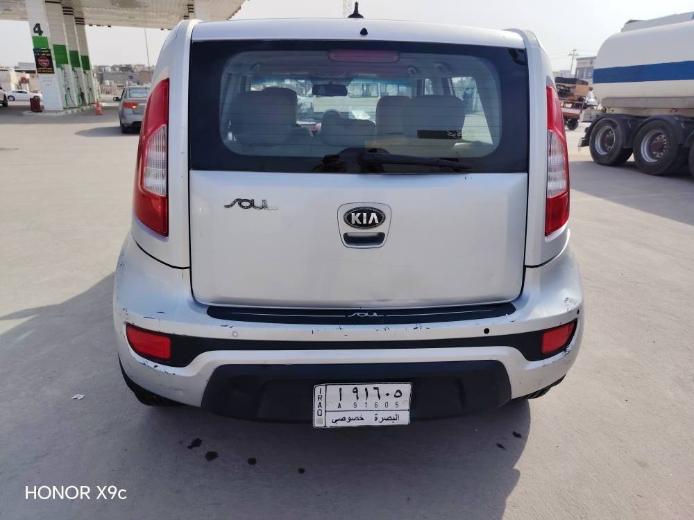 السلام عليكم كيا سول موديل 2013 للبيع رقم بصرة محرك 1600 gti حداديه 50 % حادث دعاميه فقط وع فحص بشرط التحويل خلال شهر الموقع البصره البراضعية مقابل كلية الطب السعر 105 بيهل مجال قليل جداً  سياره نظيفه وحلوه وجاهزه من كلشي انه مكلف بنشر راقم صاحب السياره *********** البصرة, العراق
