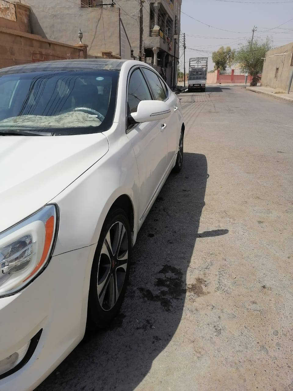 السلام عليكم
كيا كادنزا ٢٠١٢خليجي 
رقم اربيل دولي جديد
سنوية بسمي جديدة لل ٢٠٣٠ تريد تحويل او وكالة 
صبغ حزام انى ابيع عام
فول مواصفات vip ملكي  
ومواصفات الملكي المعروفة
سيارة كير ومحرك  بشرط 
السعر ٨٨ $  
مكاني ديالى قضاء كفري ***********
