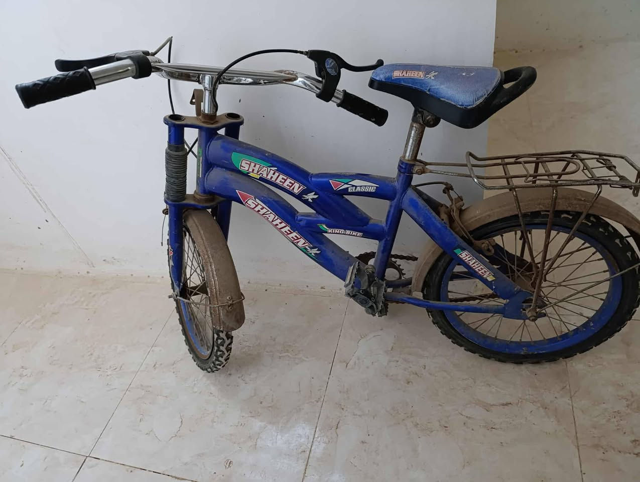 للبيع يحتاجن صيانة بسيطة
***********
