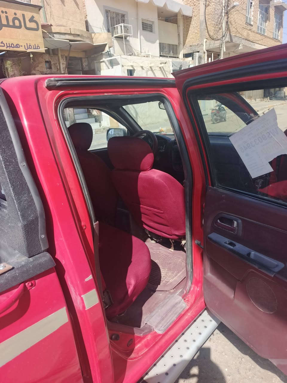 مكينه وكير وكسن وحداديه وتايرات
وتبريد كله جاهزه 
سنتر لوك كهربيات شغاله
بسمي سنويه لل٢٨
مكاني الرميثة ناحيه النجمي 
السعر ٦٨وبيها مجال حك الجيه 
الخاص مفتوح ورقمي بيه وتساب 
***********
