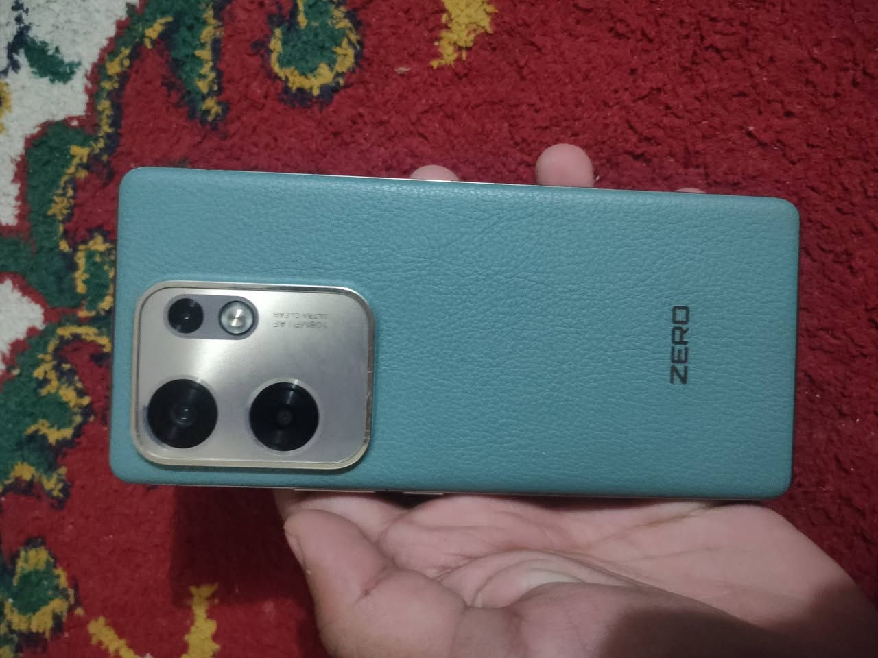 سلام عليكم جهاز للبيع اخو الجديد نضيف ذاكرة 256 تجي الشاشة مضلعة بعد احلا من الي بل  ب200 وبي مجال قليل حك الجية رقم *********** عنوان بغداد اليوسفية
