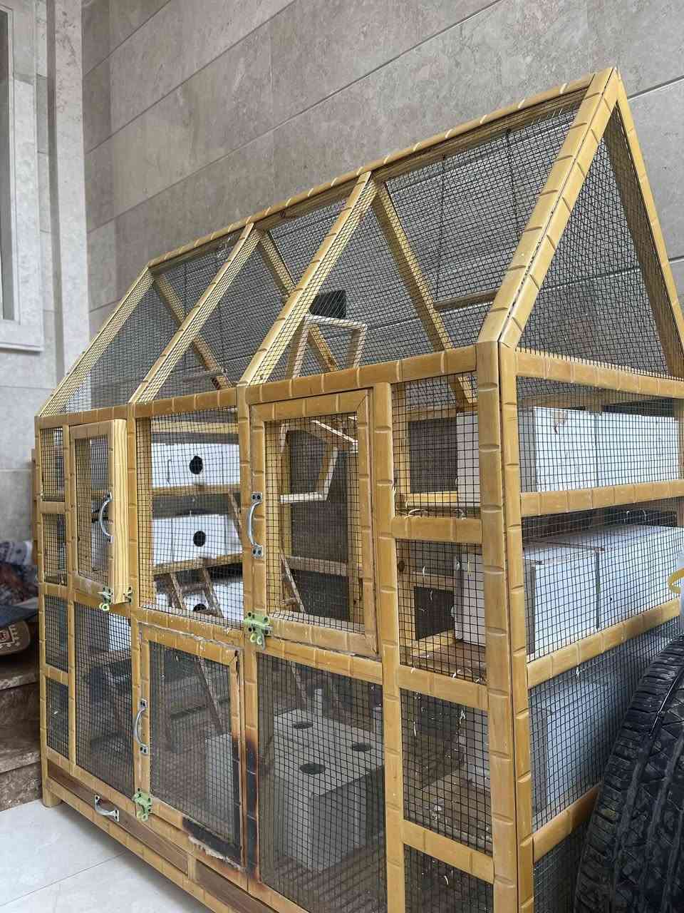 لبيع قفص طيور حب يرهم كلشي جبير كلش مسوي تفصال من نجار مستعمل شهر فقط جديده كلش
مكاني بصرة حي المهندسين 
***********
