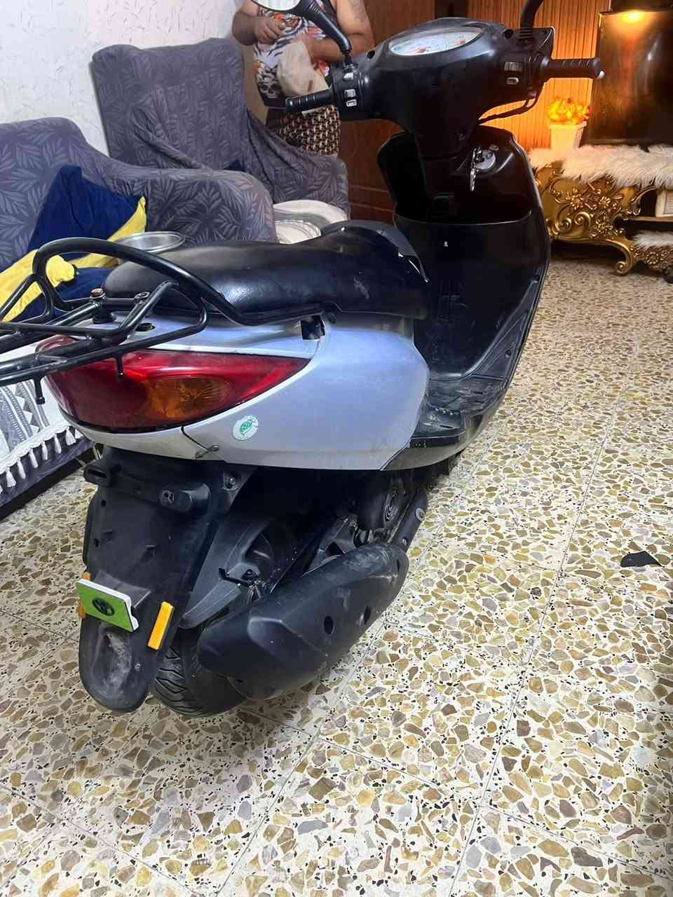 بريز ببغاء نوزل سكليتر خطين ياباني كله شغاله اي نقص مابيها نضافه فول دراجة جديدة لوك السعر 725 بغداد المشتل ***********
