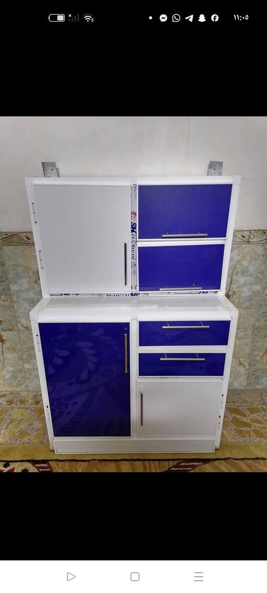 السلام عليكم كاونترات مستخدمه نضيفه كلمن وسعره عنوان بغداد الشعب اكو خدمة توصيل بكروه ***********بي وتساب
