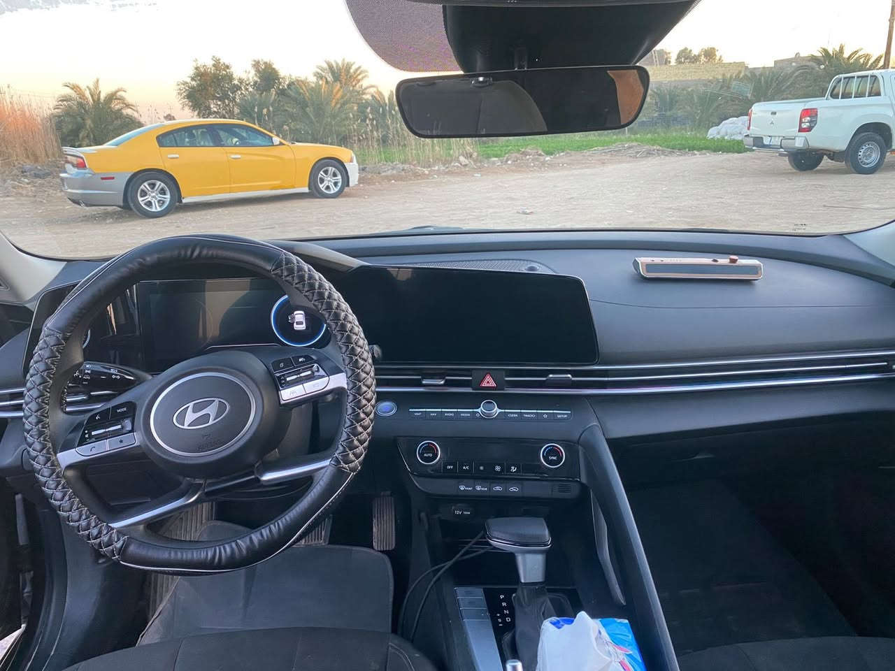 النترا ٢٠٢٤ رقم ذي قار معوقين وارد أمريكي 
مكان السياره الناصريه - قضاء النصر 
حادث باب وجاملغ #السعر 164
*********** 📞

المواصفات 
١-محرك ٢٠٠٠ دوش
٢-بصمه تشغيل 
٣-بصمه أبواب 
٤-تشغيل عن بعد
٥-مانع انزلاق 
٦-لد امامي نهاري
٧-الصندوك تلقائيا يفتح عند الاقتراب 
٨-توقف ذاتي
٩-تحكمات ستيرن جهتين 
١٠-عداد إلكتروني دجتال 
١١-رادار امامي جانبي خلفي
١٢-تحديد مسار 
١٣-حساسات خلفيه وامامية
١٥-شاشة متصله دجتال تدعم كار بلي واندرويد 
١٦-بريك ذكي
٩- رادارات بالمري الجانبية
٤- ثلاثة أنظمة قيادة ( اسبورت + ذكي + اقتصادي)
*********** 📞
