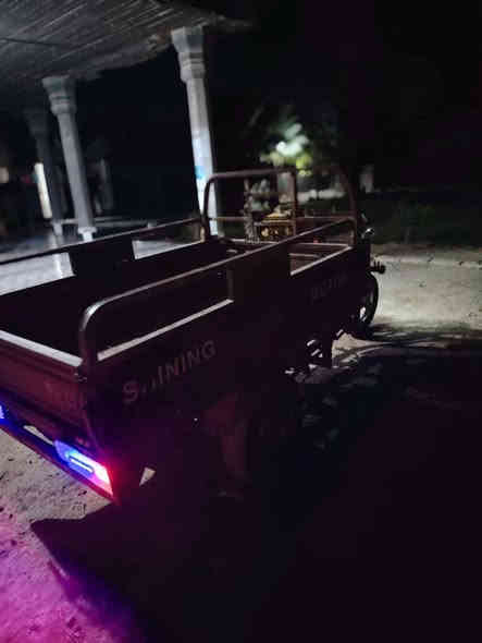 سلام عليكم ستوته جمره 2016 جديه بمعنئ الكلمه كير مكينه تايرات مكفول كفاله عامه حجم 150 اليريده راح اخلي رقمي وبي خير ويدلل مكاني بابل جبله وهذا رقمي ***********
سعرها 700وبيه مجال قليل حك جيتك
