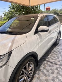 سورنتو موديل 2018 مكفوله خليجي ماشيه ٨٤ فول مواصفات السعر٢٢٨ وبيهه مجا...