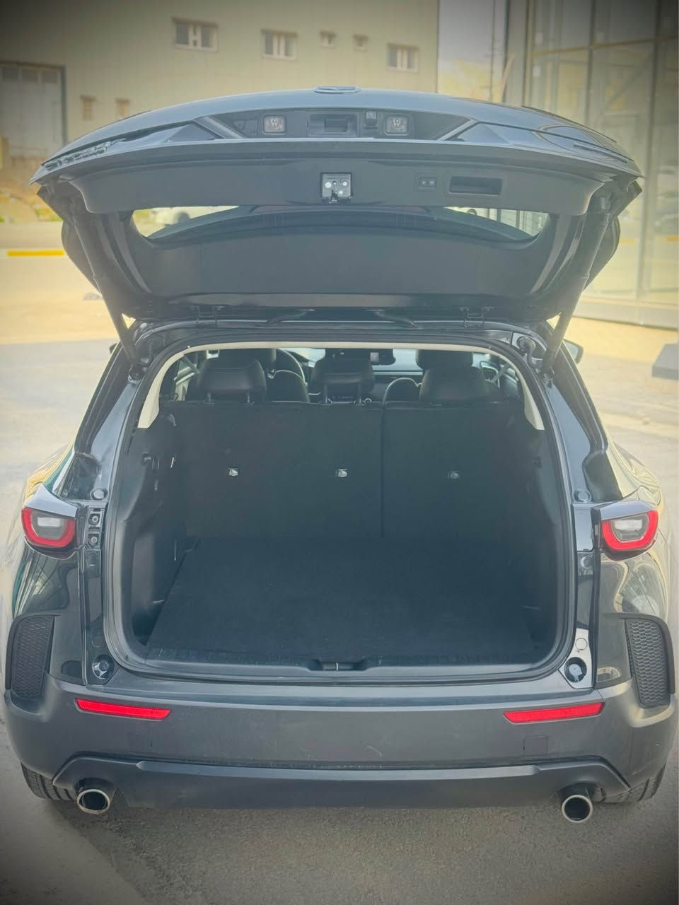 مازدا cx_50 مۆدێل ٢٠٢٥ مواسەفاد پریفێرد 
١ پارچە بۆیاخ ٢ بست سارد ماوەی ڕۆشتن ١٥٠٠٠ مایڵ بێ ئێرباگ بێ ناوگرتن بێ نوقسانی چرکەی تیا نیە کاتی ٣ مانگی ڵەگەڵە پێشی کەپسە لە سلێمانیم***********_*********** واتساپ و ڤایبەری لەسەرە موشتەری تەلەفون کە السليمانية, العراق
