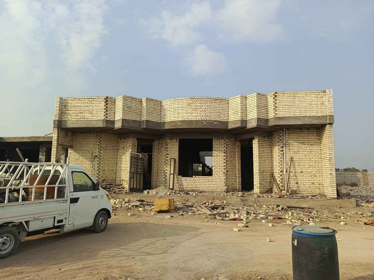 خلفه بناء درجة اولى ***********
