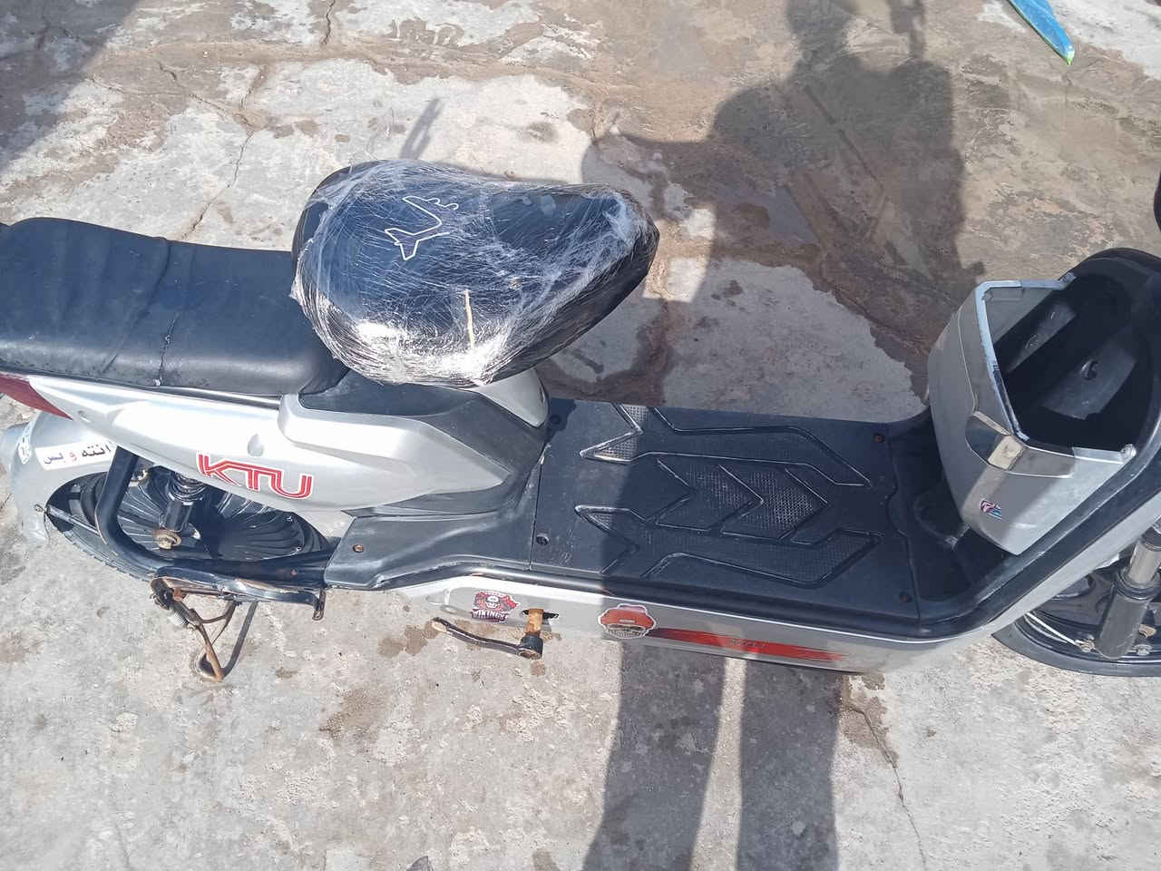 سلام عليكم دراجة شحن 2025 للبيع السعر 300 وبيها مجال للشراي رقم التلفون ***********
