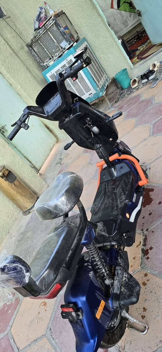 سلام عليكم دراجه شحن للبيع الدراجه نضيفه و كلشي ما بيها شوفت عينكم بس جاملغ كدام بي ضربه عده هاي كلشي ما بيها دراجه تخبل شاهد لله سعر 250


**إذا كنت صاحب هذا الإعلان وتريد حذفه لأي سبب، رجاءا أرسل رسالة إلى الدعم الفني**