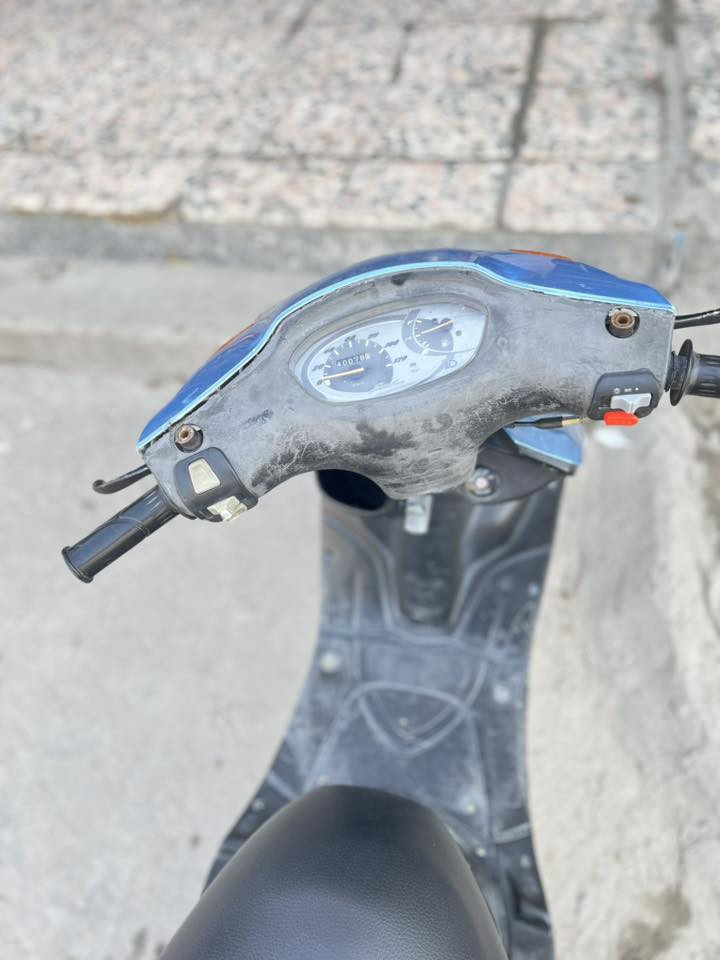 السلام عليكم دراجه ماكس قجمه للبيع
سلف رياضي 
كلج امامي رياضي 
قايش جلاتين 
صالنصه رياضي 
الدراجه لا تنقيص ولا تبخير 
الكفر تجاري
الدراجه شلعه معدل فوك 100
السعر 550  وبيه مجال حك الجيه 
الرقم ***********
