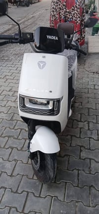 ورحمه الله وبركاته دراجه شحن للبيع ذات مواصفات عالميه علما ان الدراجه ...